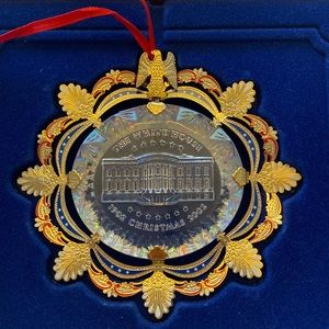 2002 The White House Historical Association Christmas Ornament.